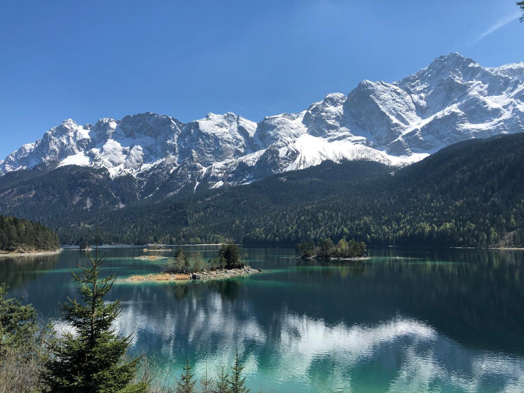 Bayern Resort Hotel - Adults Only - Mit Zugspitzblick - Eibsee-Naehe - Wellnessbereich - Naturpool Im Sommer Grainau Esterno foto