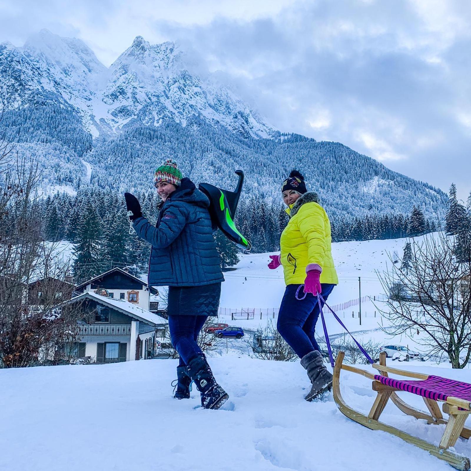 Bayern Resort Hotel - Adults Only - Mit Zugspitzblick - Eibsee-Naehe - Wellnessbereich - Naturpool Im Sommer Grainau Esterno foto