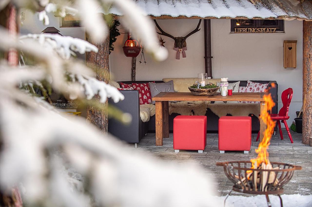Bayern Resort Hotel - Adults Only - Mit Zugspitzblick - Eibsee-Naehe - Wellnessbereich - Naturpool Im Sommer Grainau Esterno foto
